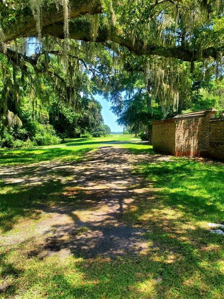 Wedgefield Country Club