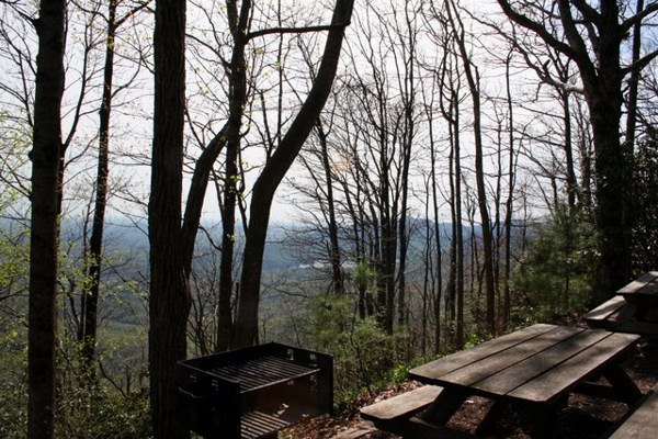 Caesars Head State Park (4/1/2007 - Credits: Dan Hydrick)