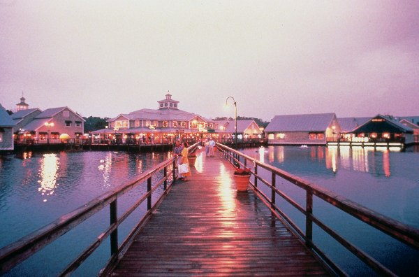 Myrtle Beach - Barefoot Landing (6/15/2005)