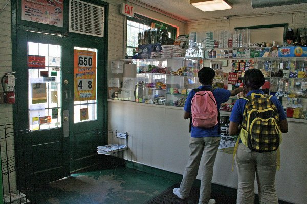 Quisqueya Deli & Groceries