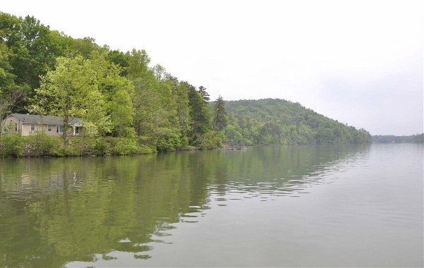 Lake Keowee (5/3/2010)