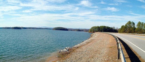 Lake Keowee (2/1/2009 - Credits: Jay Vaughan)