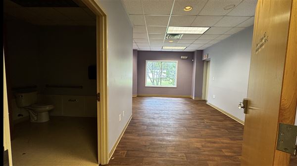 Commercial Property / Office Space (closed)