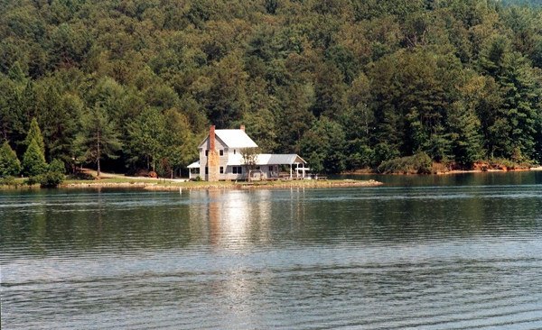 Lake Keowee (12/27/2006)
